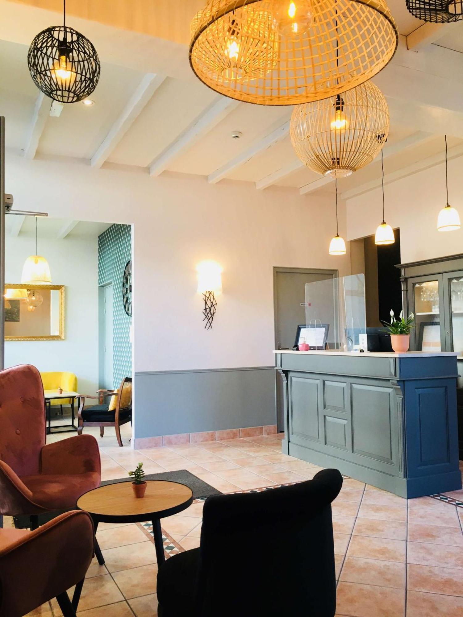 Brit Hotel Acacias Arles Eksteriør bilde